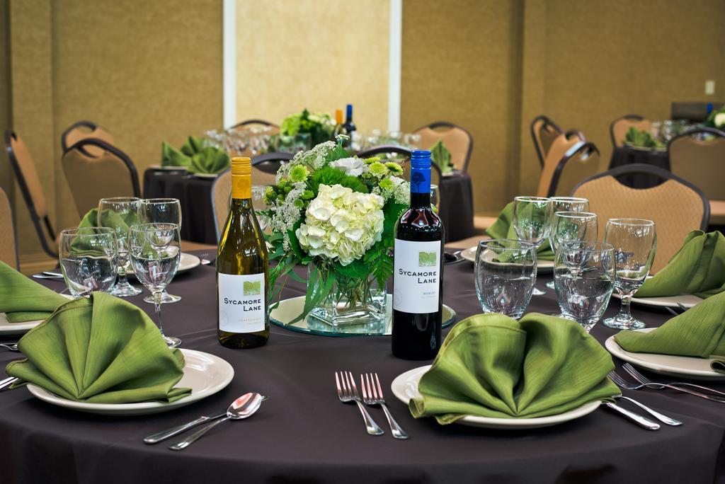 Oxford Suites Boise Ngoại thất bức ảnh