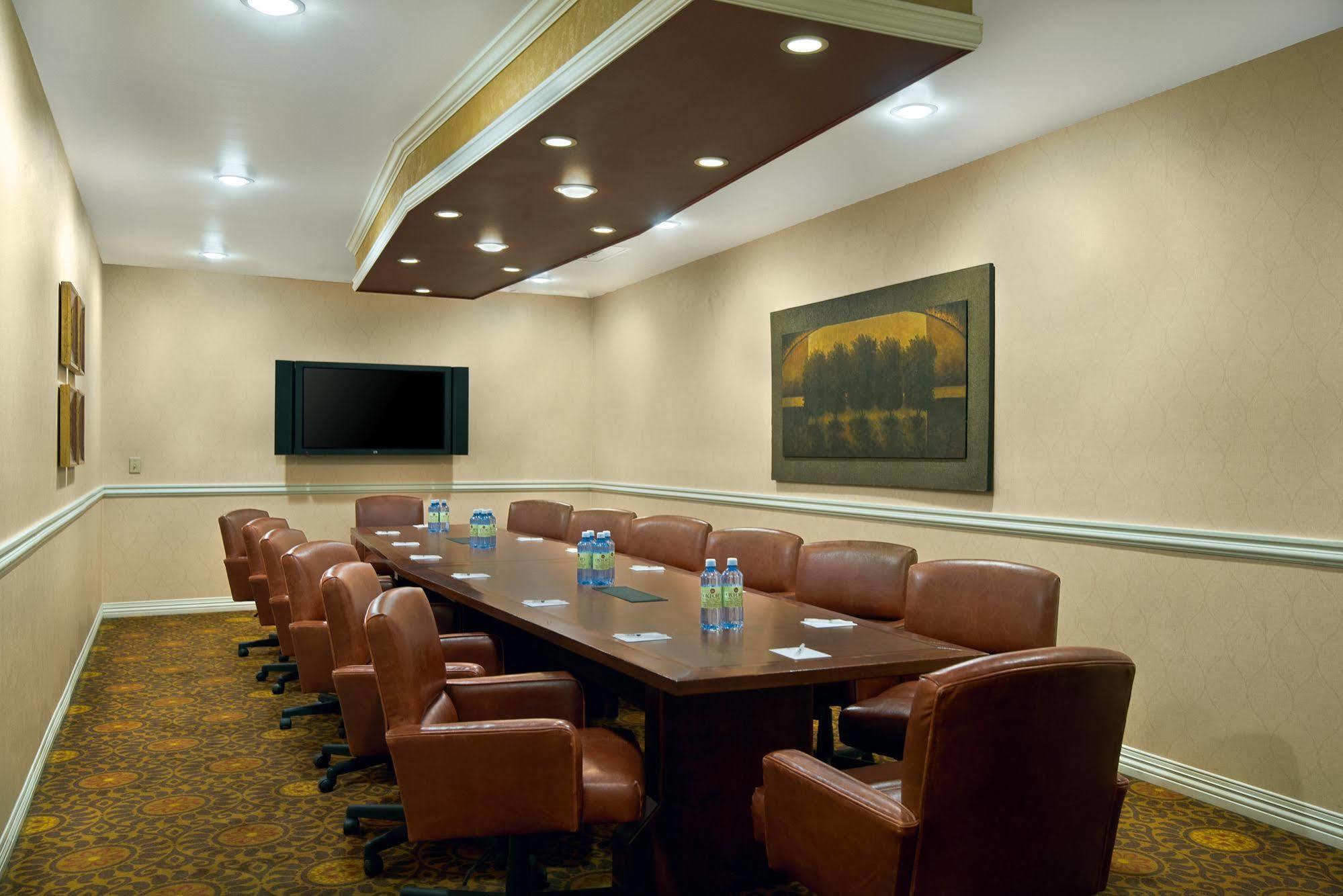 Oxford Suites Boise Ngoại thất bức ảnh